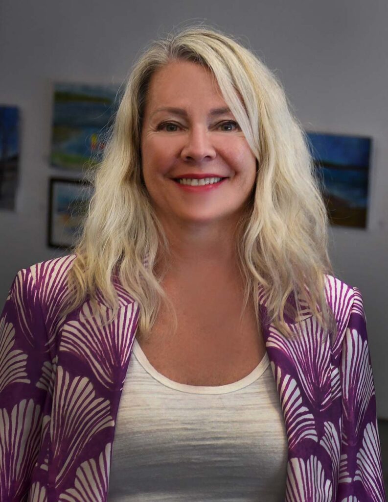 Board of Directors - Dawn Robirtis